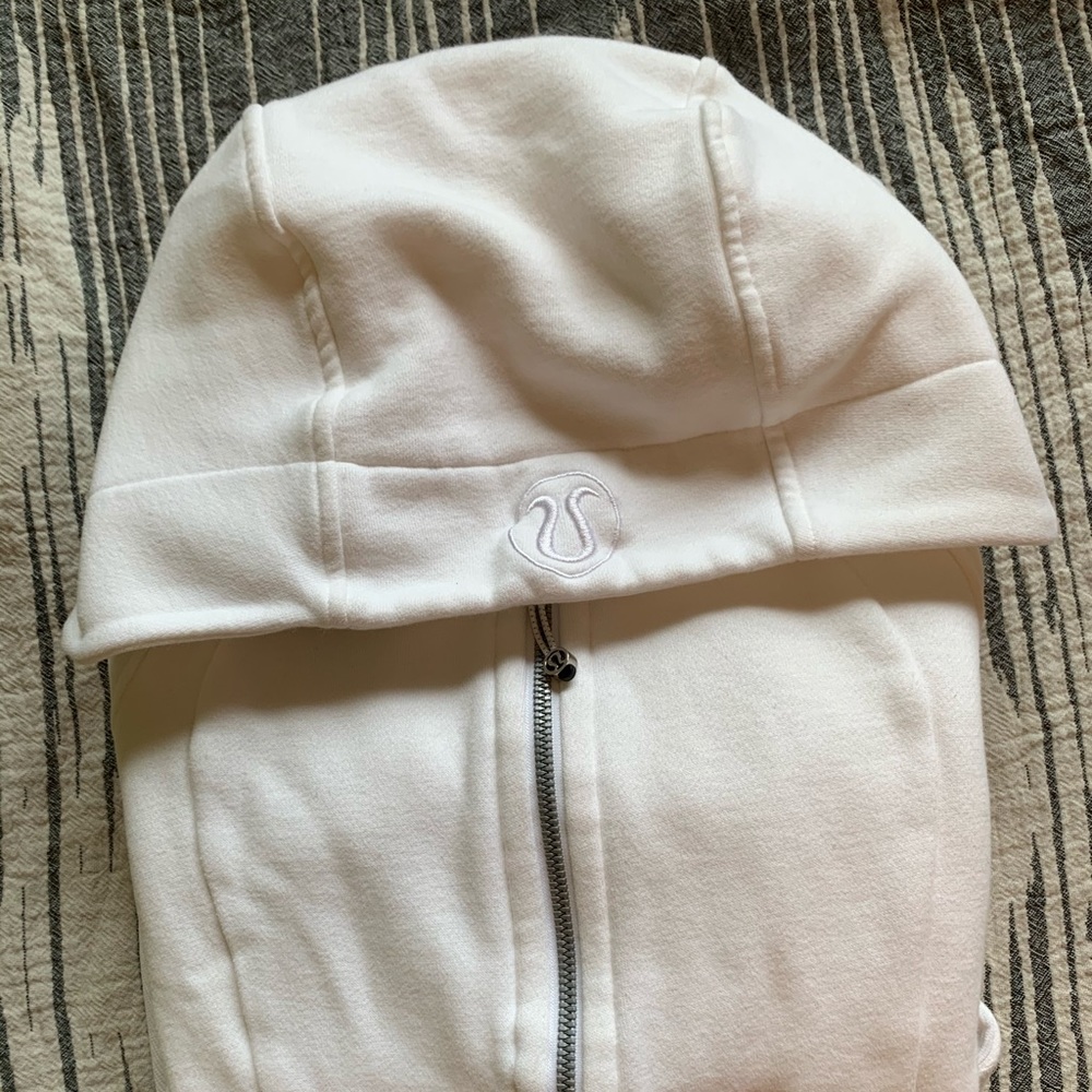 Lululemon Scuba Hoodie, white, size 4, like new